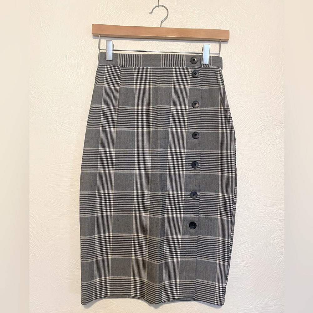 H & M Plaid Fitted At The Knee Pencil Wiggle Skirt XS